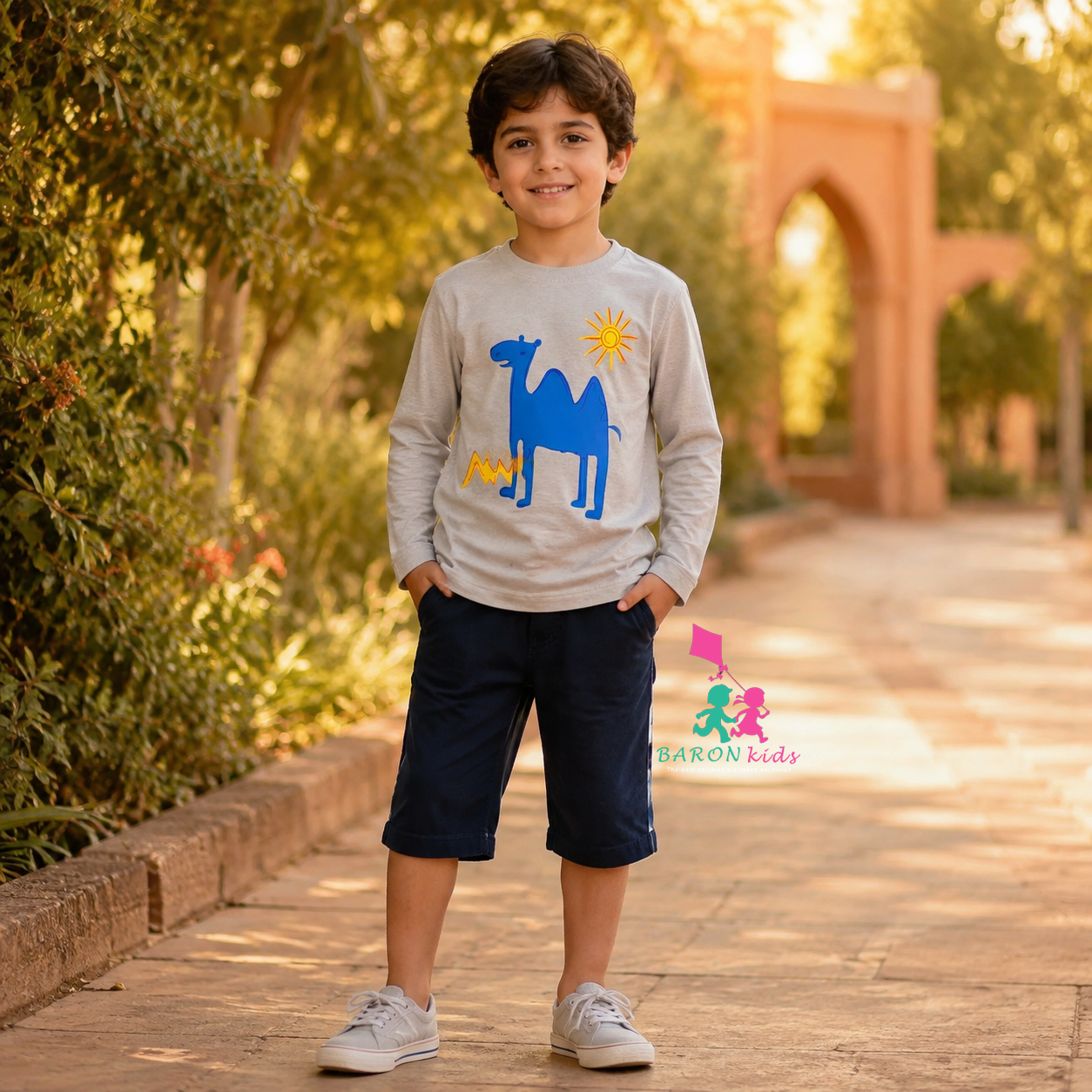 بلوز چاپدار طرح camel . پسرانه (7 تا 10 سال)